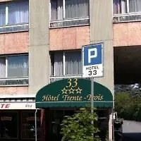 Trente Trois 33 ホテル