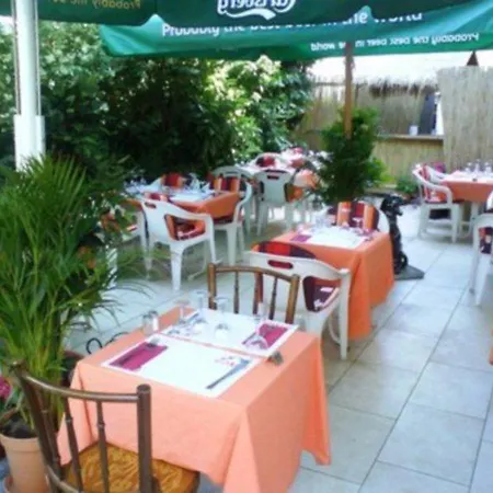 Trente Trois 33 Meyrin